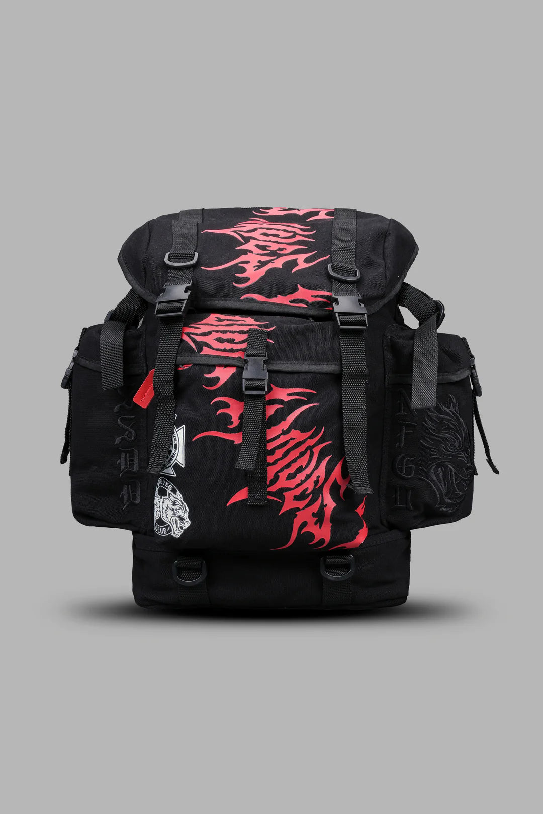 THE POWER TRAVELER BACKPACK IN BLACK