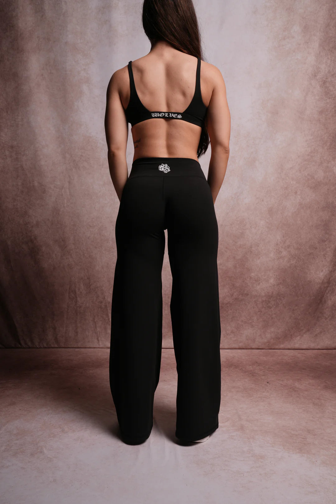 SINGLE WOLF WIDE LEG ENERGY PANTS IN BLACK