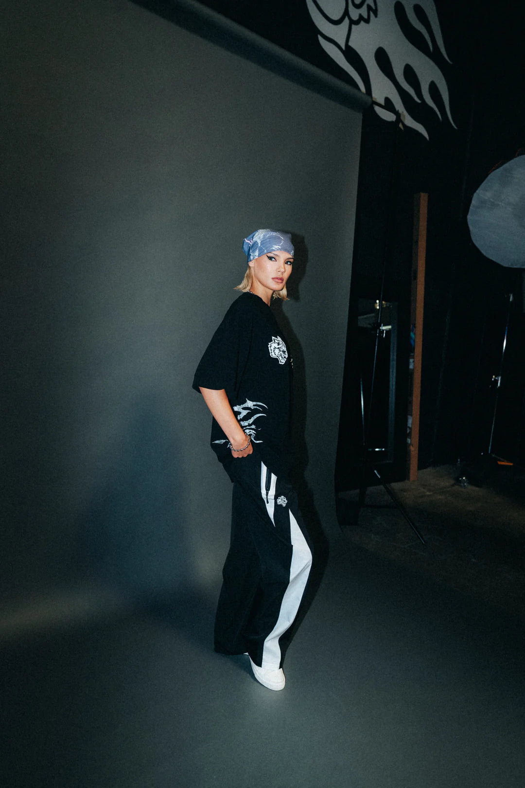 MADARA UCHIHA SIDE BY SIDE SERIES PREMIUM TEE IN BLACK