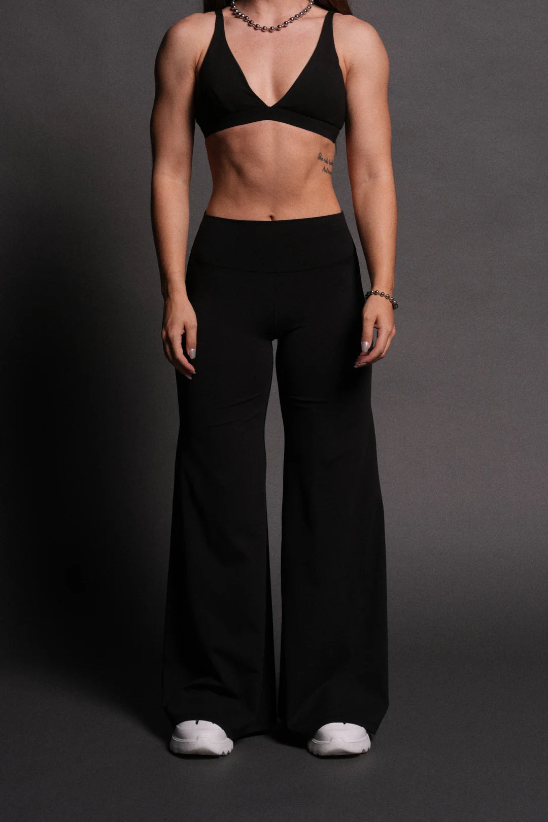 WOLF WIDE LEG ENERGY PANTS IN BLACK