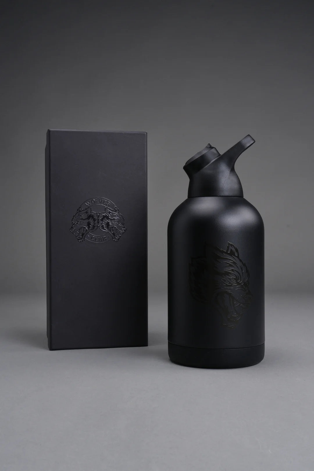 WOLF HEAD WATER JUG IN BLACK