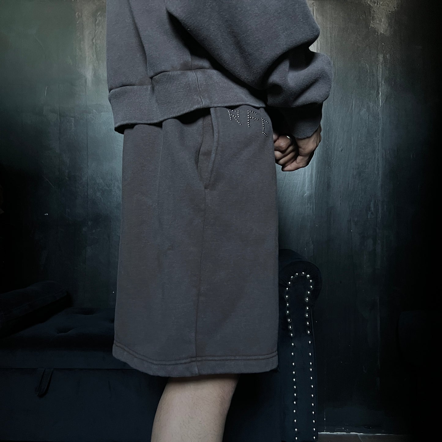 CONCRETE SIN BAGGY SHORTS IN SUN WASH BROWN