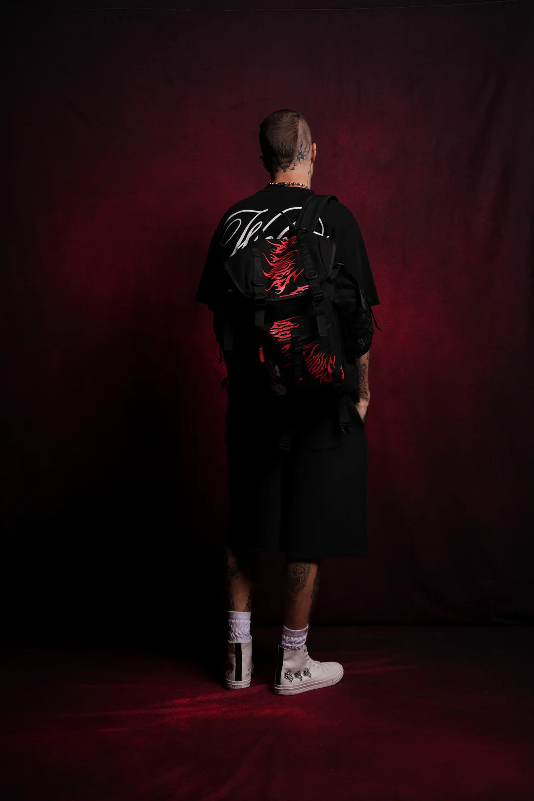 THE POWER TRAVELER BACKPACK IN BLACK