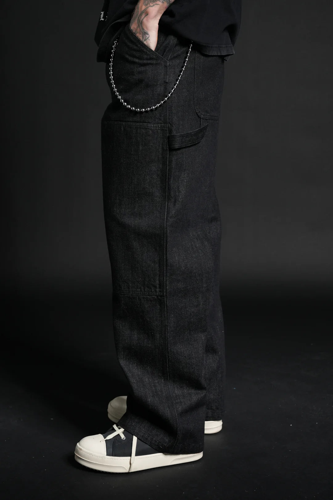 Wolves Chopper Dillon Pants in Black