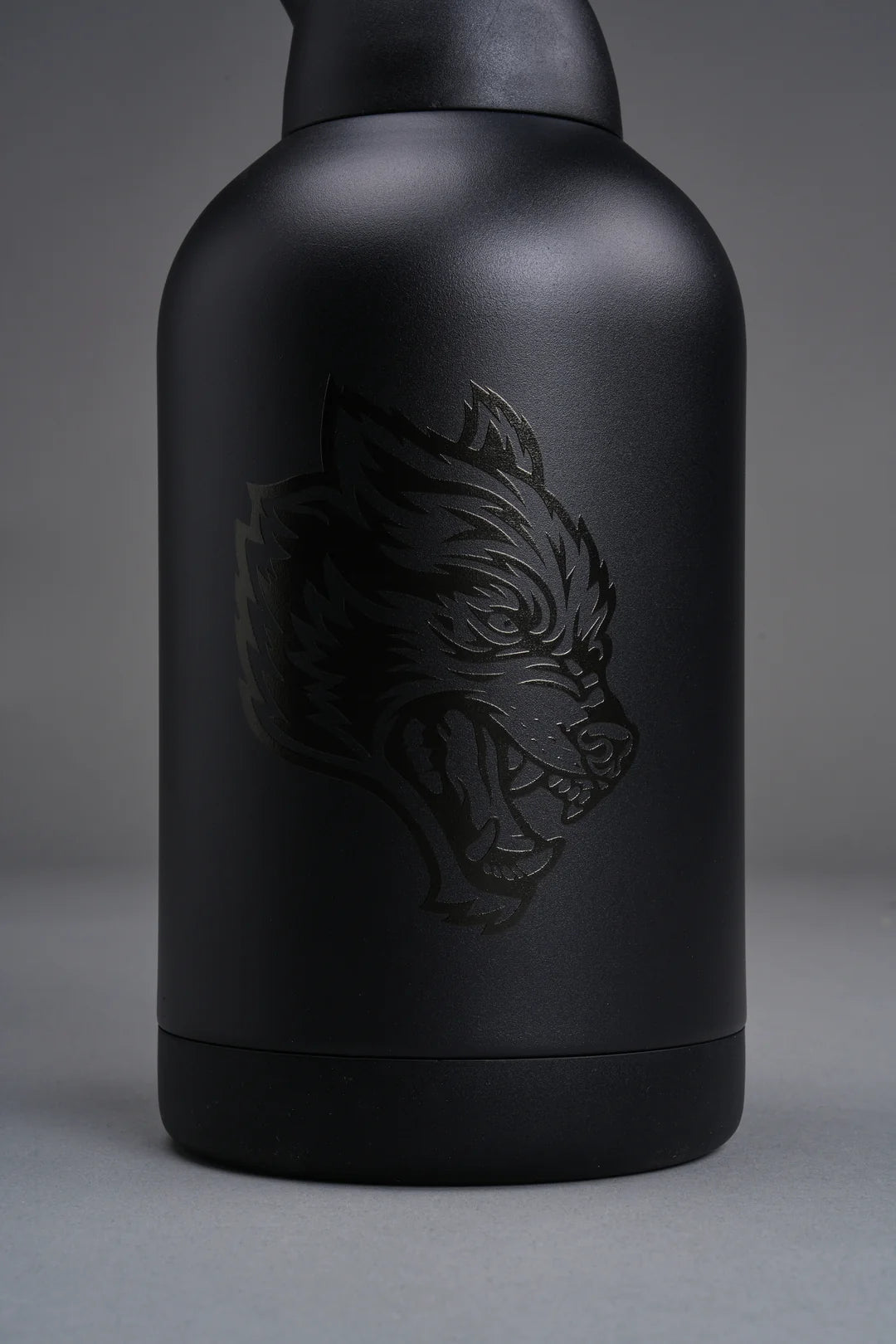 WOLF HEAD WATER JUG IN BLACK