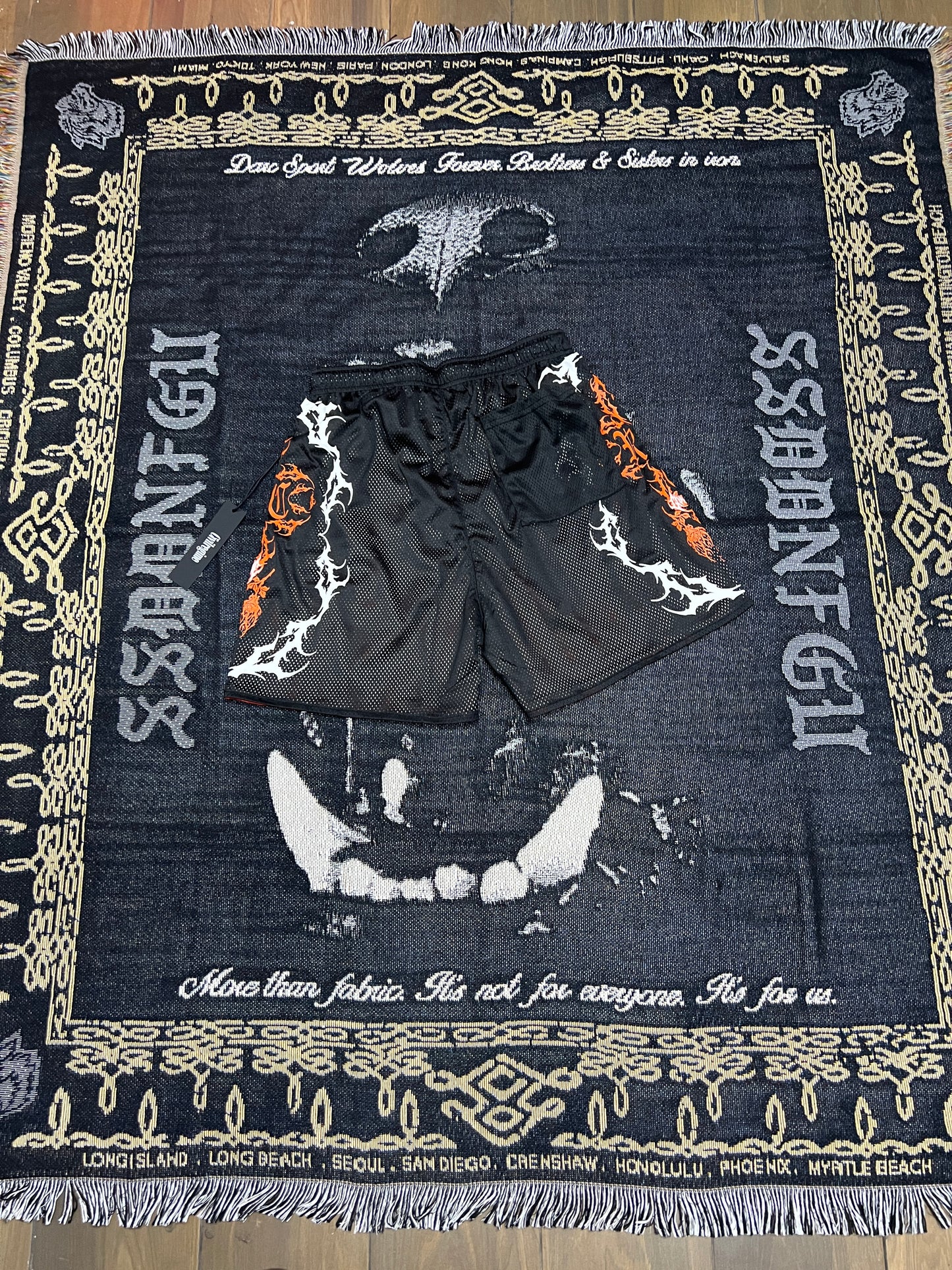 CARDINAL SIN REVERSIBLE MESH SHORTS