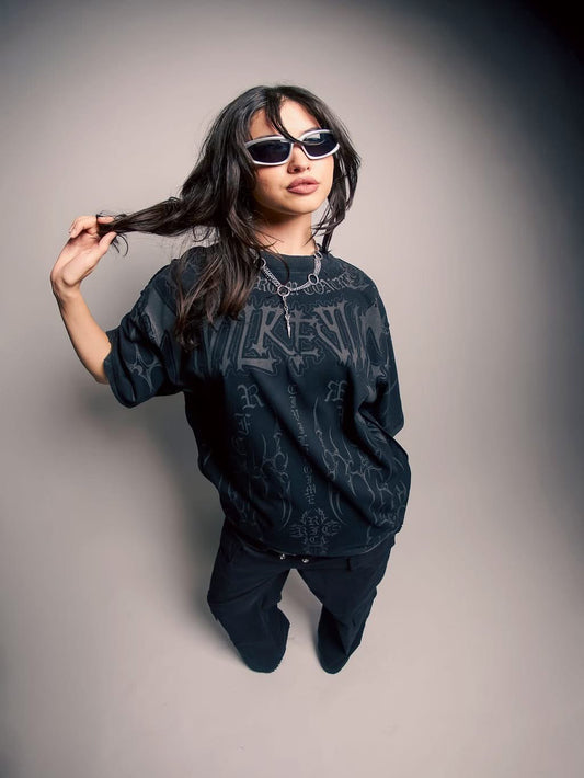 TO THE MAX FMR TEE IN VINTAGE BLACK