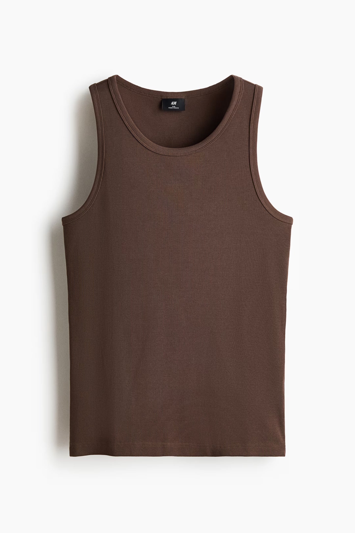 SLIM FIT TANK EN CAFE