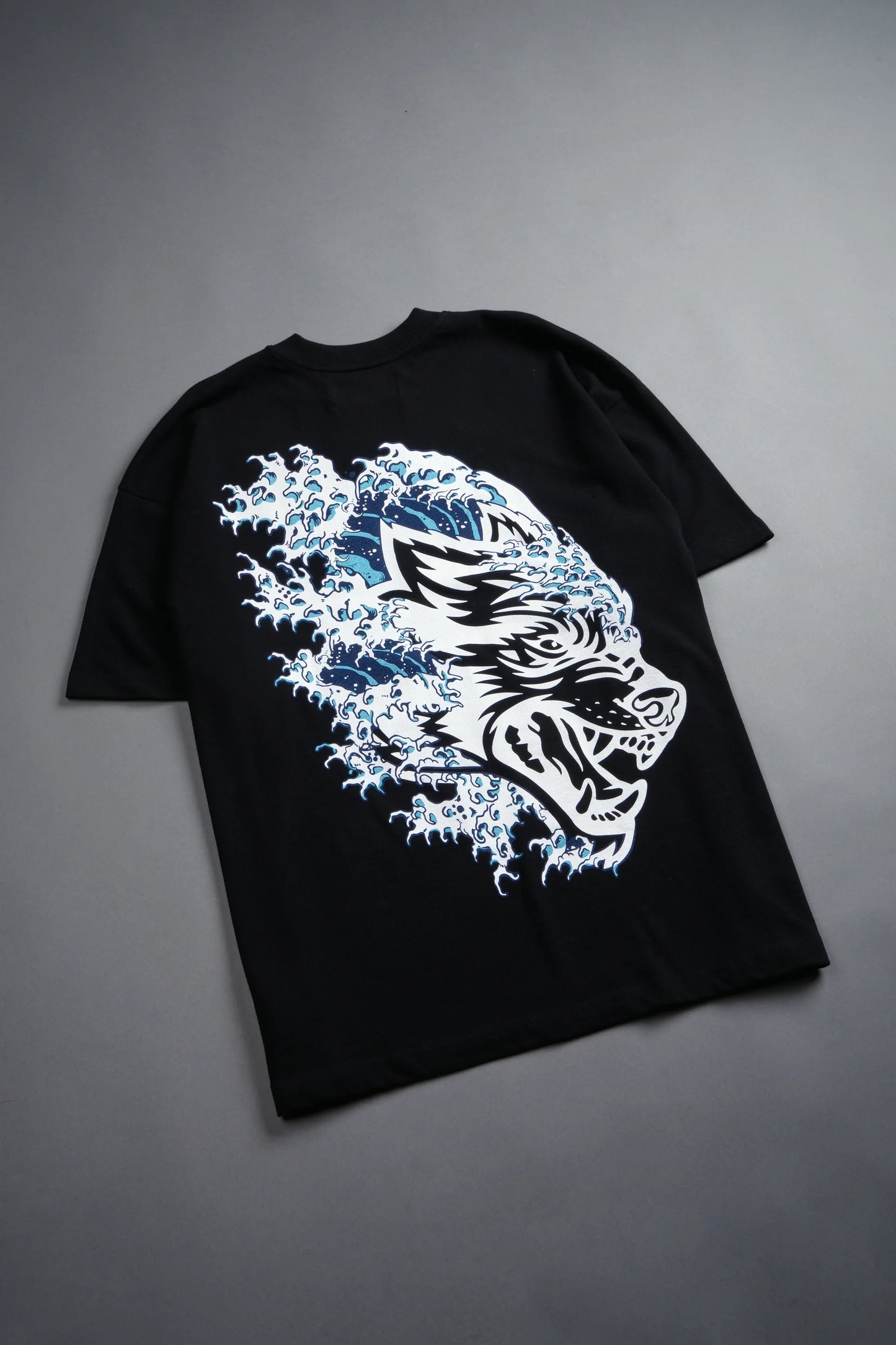 Wave Wolf Premium Oversized Tee in Black