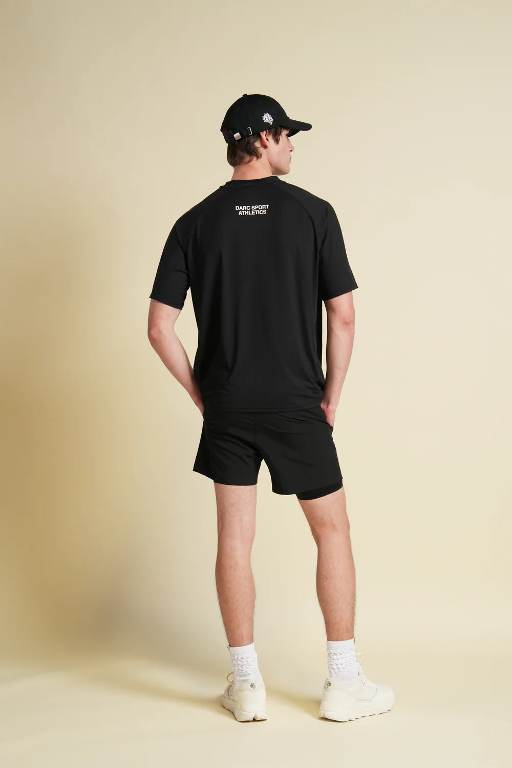 FOREVER MARK DRY WOLF RAGLAN SS TEE IN BLACK