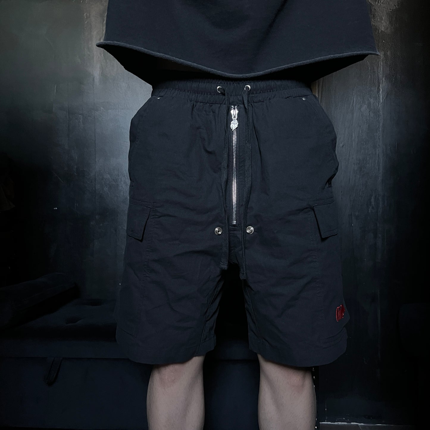 CIVIL CORE ULTRA BAGGY CARGO SHORTS IN BLACK