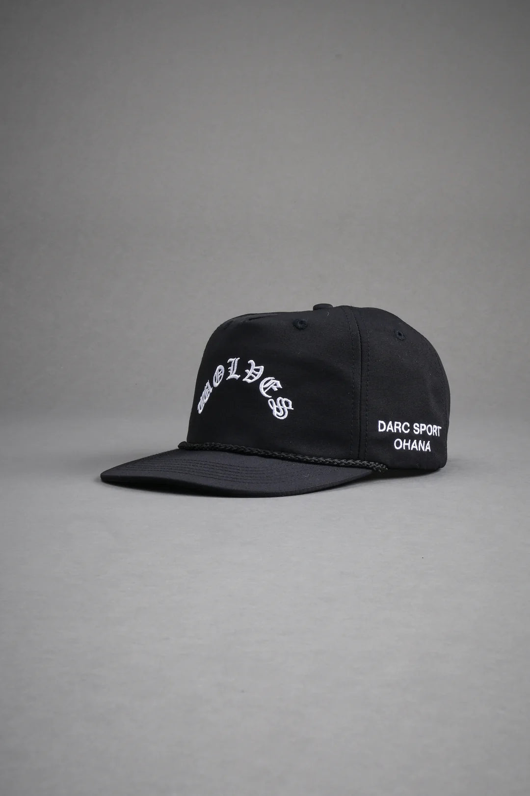 WOLVES MANA PARADISE HAT IN BLACK