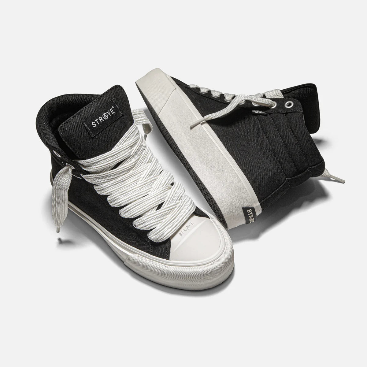 VENICE STOMPER IN BLACK