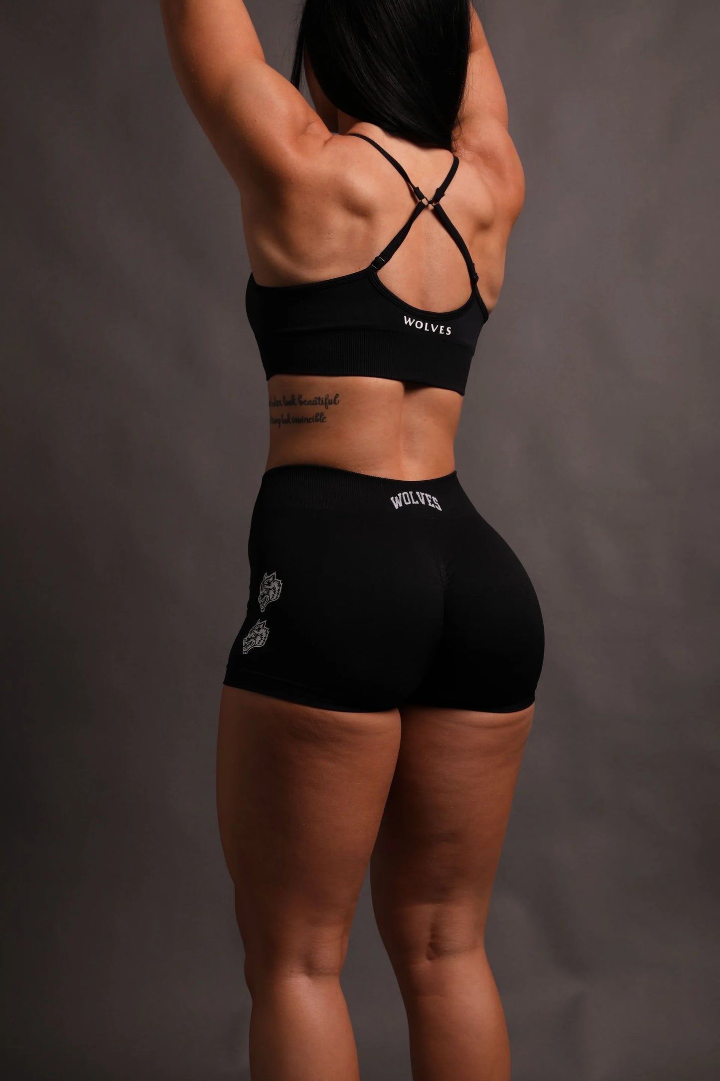 SHE OUR LOYALTY KATYA SEAMLESS SHORTS IN BLACK