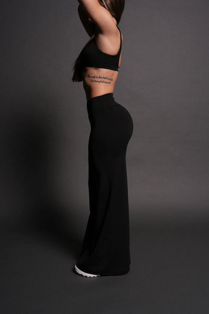 WOLF WIDE LEG ENERGY PANTS IN BLACK