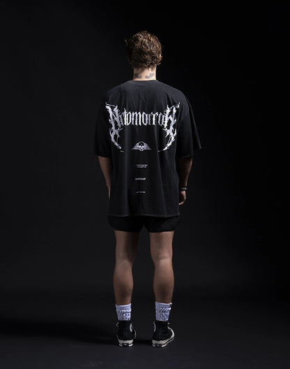 NO TOMORROW SPINAL CORE RAW HEM DUNGEON TEE IN VINTAGE BLACK