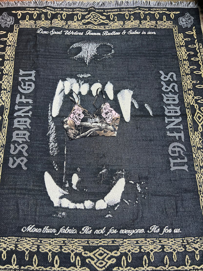 DUAL WOLF EVERSON SEAMLESS BRA IN DARC BROWN WOODLAND