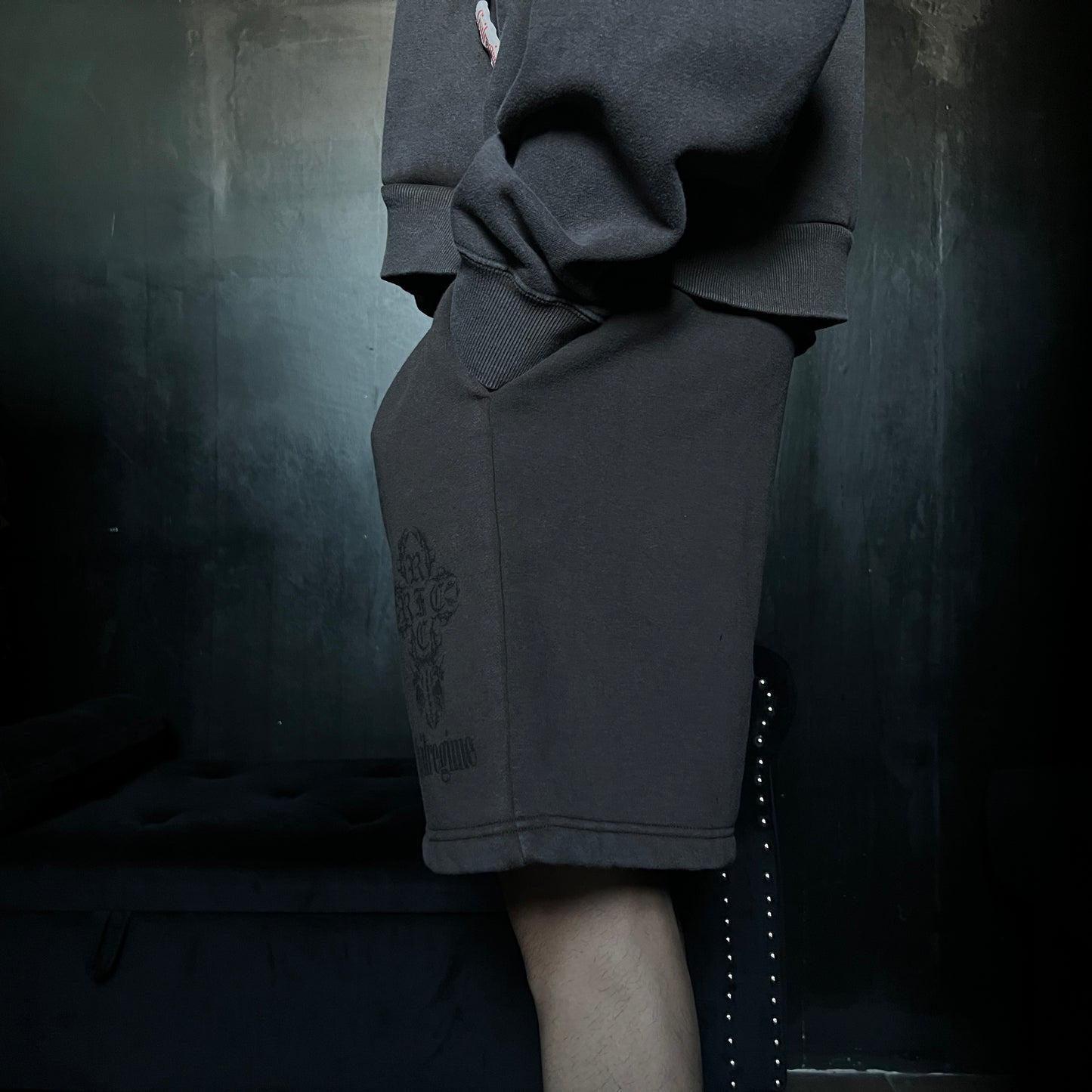 CONCRETE SIN BAGGY SHORTS IN SUN WASH BROWN