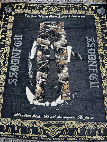 OUR PASSION “EVERSON SEAMLESS” SCRUNCH LEGGINGS IN DARC BROWN WOODLAND CAMO