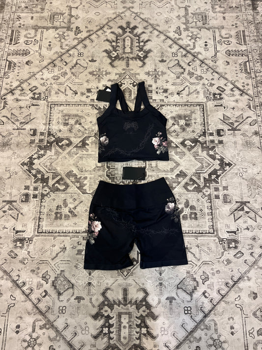 Rose Thorn Soft Seamless Set in Black Rose Thorn