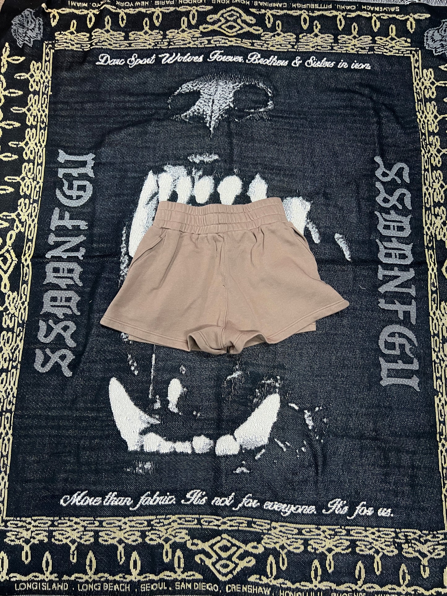 CONQUER SHE TYLER SHORTS IN NORSE BROWN