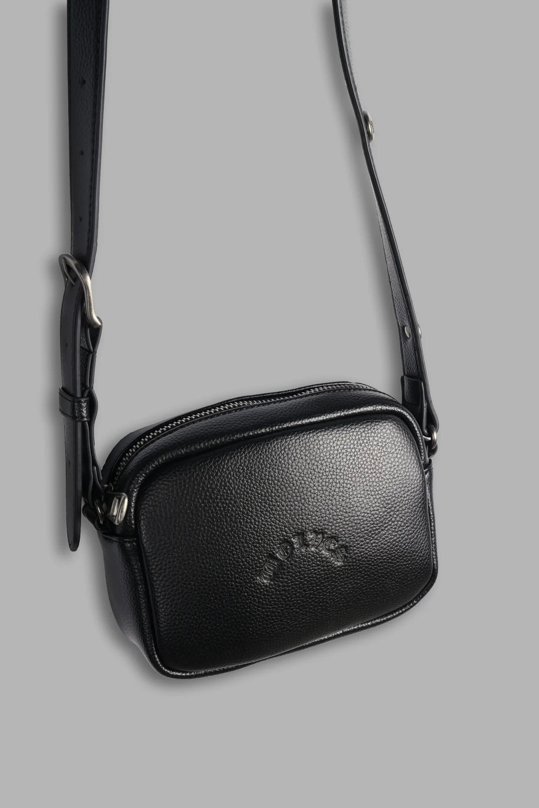 WOLVES CHOPPER BLADE LEATHER SIDE BAG IN BLACK