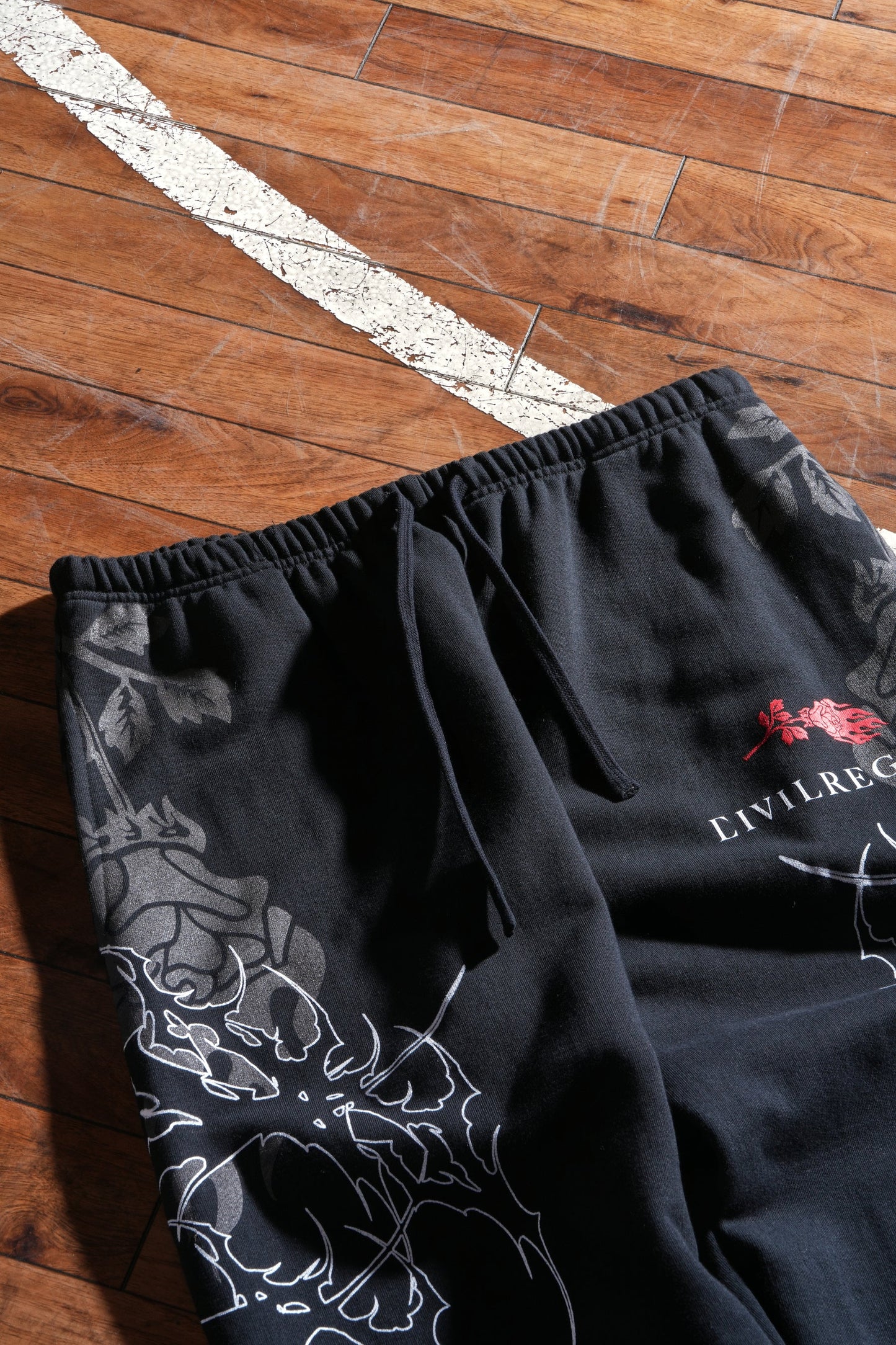 Mystique Seduction Lounger Sweat Pants in Black