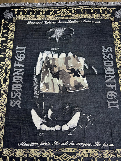 DUAL THE WOLF AND THE ROSE EVERSON SEAMLESS “HUXLEY” SHORTS