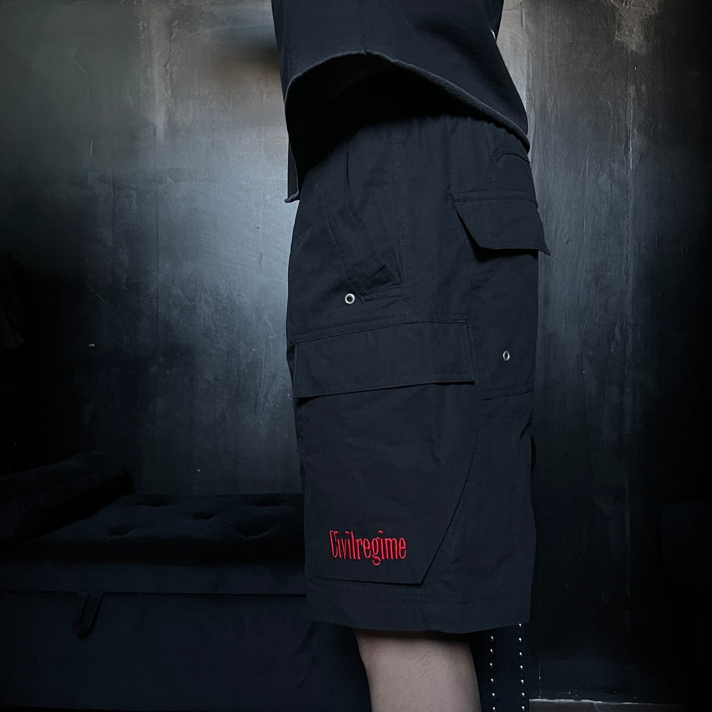 CIVIL CORE ULTRA BAGGY CARGO SHORTS IN BLACK