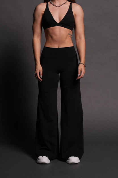WOLF WIDE LEG ENERGY PANTS IN BLACK
