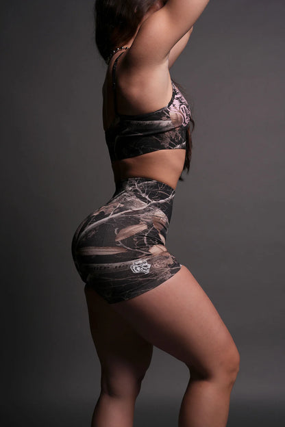 DUAL WOLF EVERSON SEAMLESS SHORT IN DARC BROWN WOODLAND