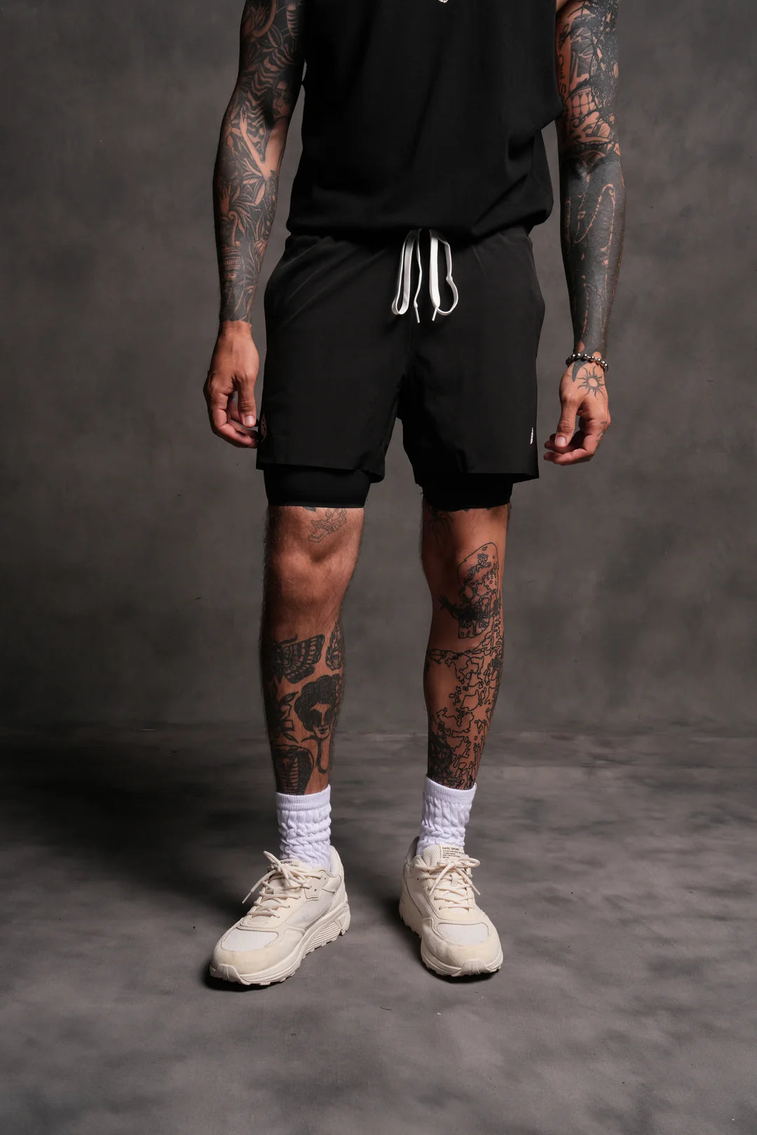 Dual Compression Shorts in Black