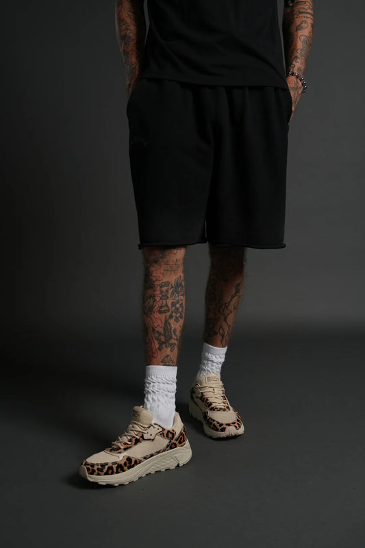 DARC WANDERING GRUNGE BROCK SWEAT SHORTS IN BLACK DRIFT WASH