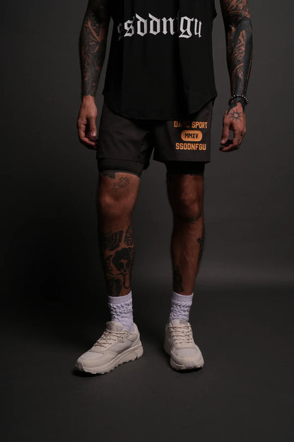 WOLVES FOREVER COMPRESSION SHORTS IN WOLF GRAY