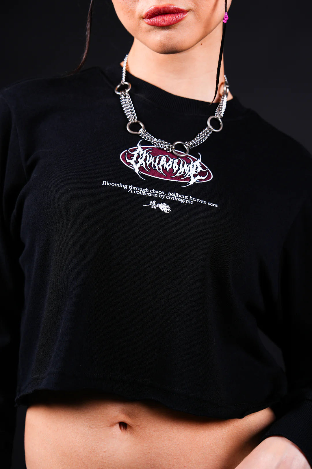 FOREVER L/S BOXY CROP TEE IN BLACK