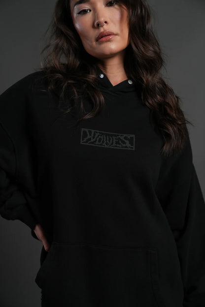 PUNISHER BOX CUT PIERCE HOODIE IN BLACK