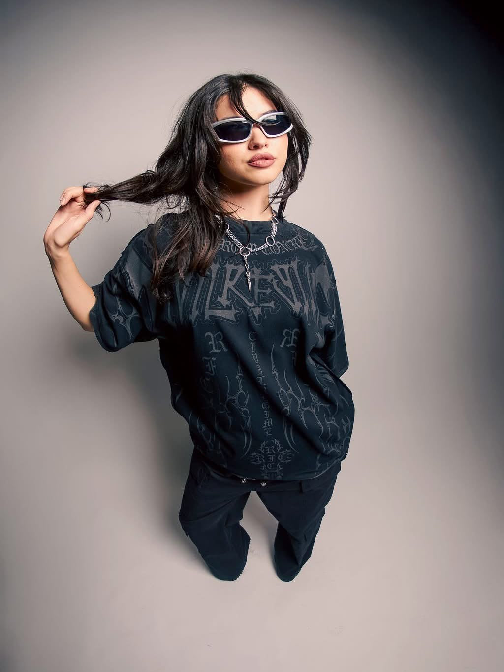 TO THE MAX FMR TEE IN VINTAGE BLACK