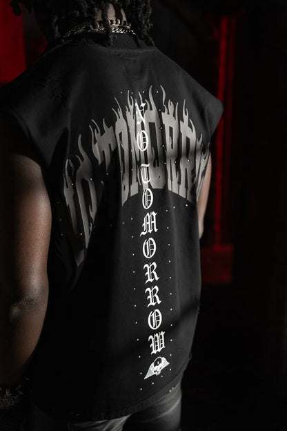 SPINAL STUDS FMR MUSCLE TEE IN BLACK