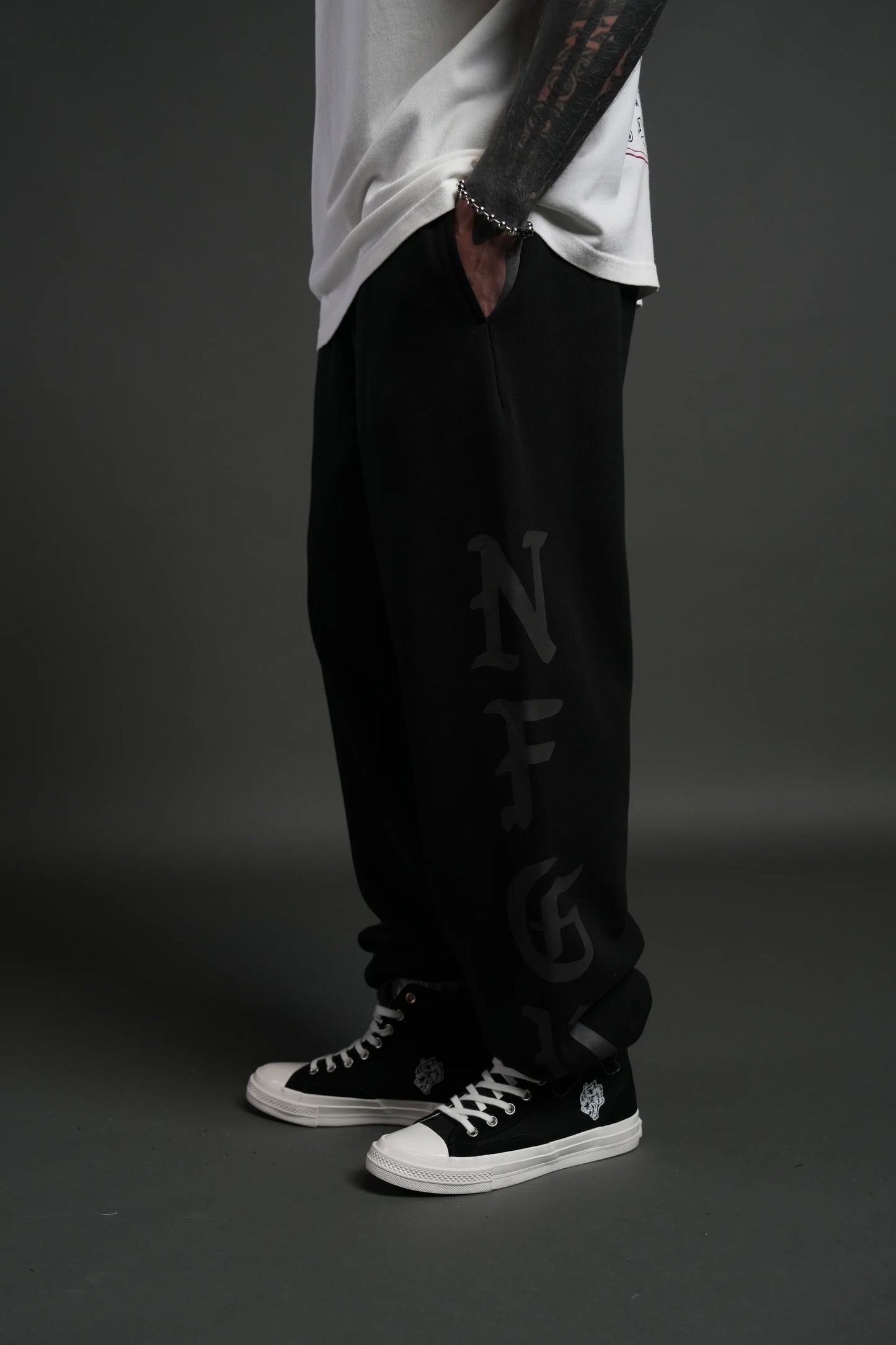 Stone Code Lightweight Lounger Sweat Pants in Black