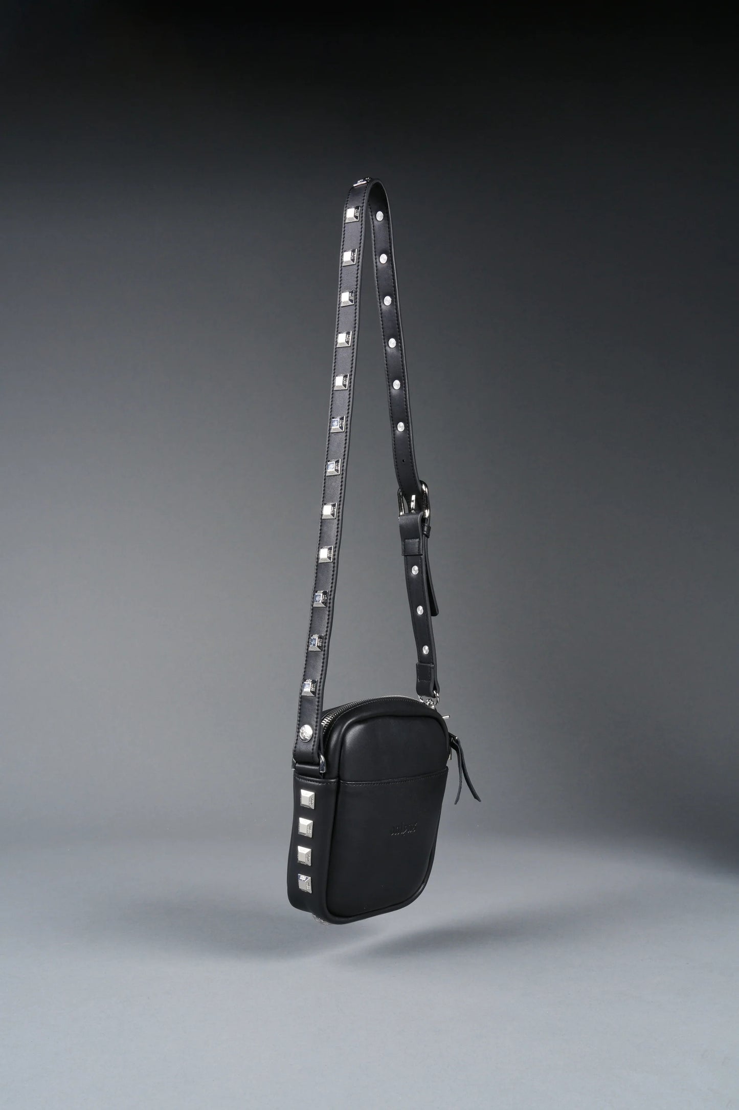 Wolves OnlyUs Slim Leather Side Bag in Black