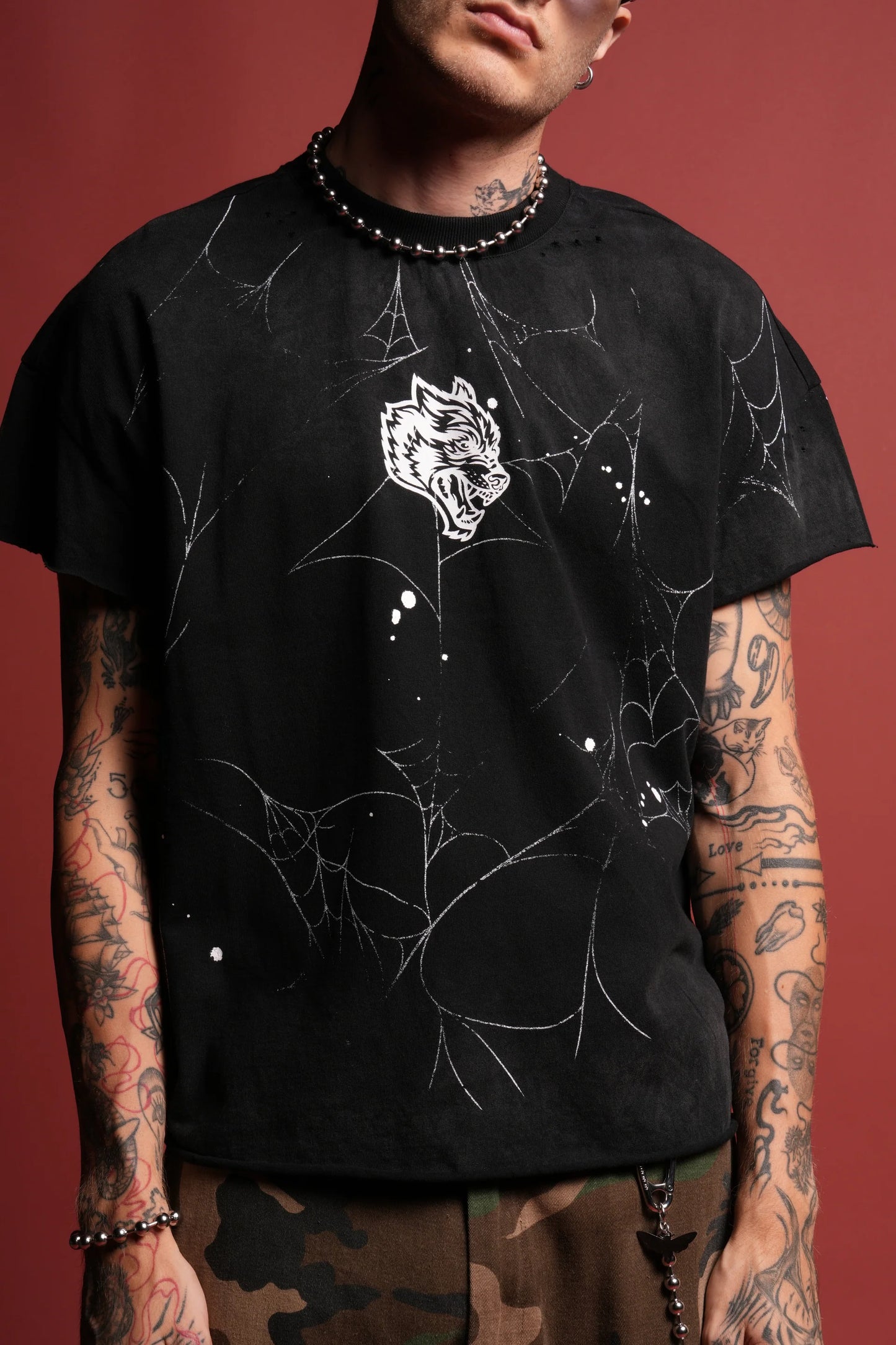 Web Chopper Distressed Grunge Mid Length Raw Hem Cap Sleeve Tee in Black Drift Wash