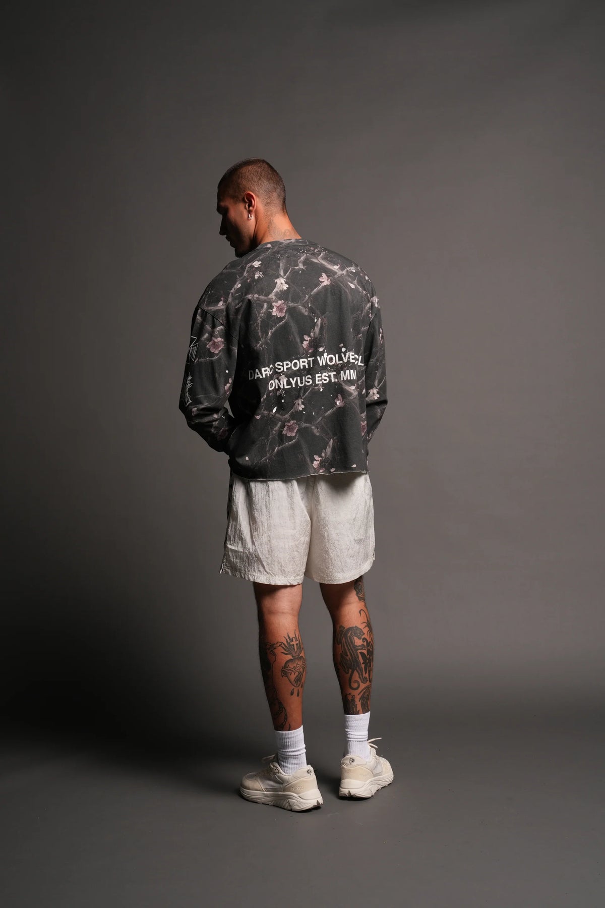 Wlvsfrvr Zdan Shorts In Cream