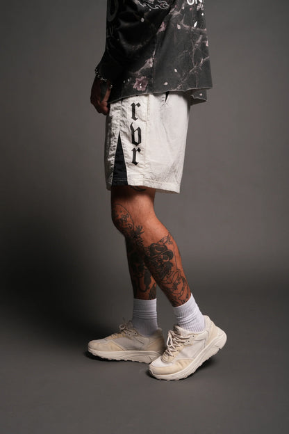 Wlvsfrvr Zdan Shorts In Cream