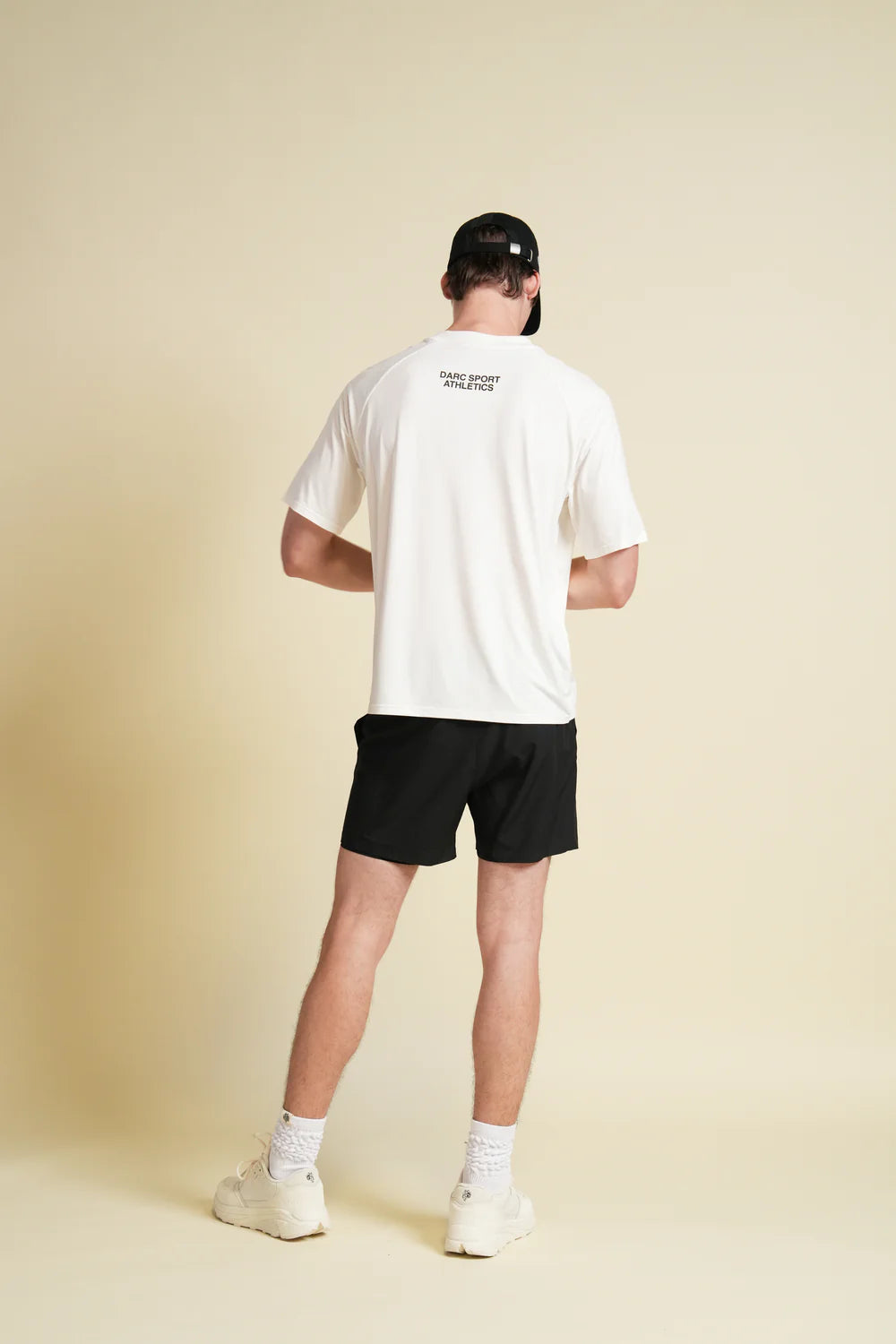 FOREVER MARK DRY WOLF RAGLAN SS TEE IN CREAM