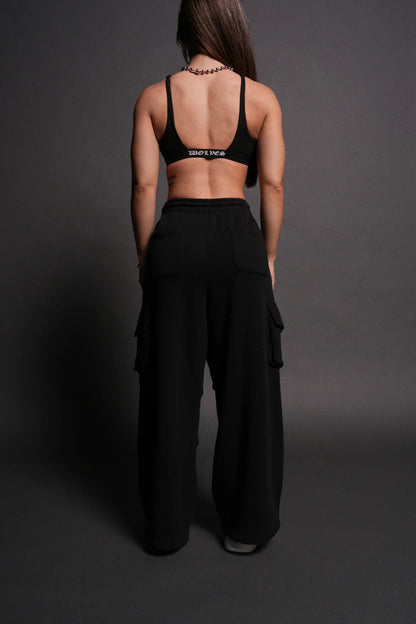 DUAL MIA CARGO SWEAT PANTS IN BLACK