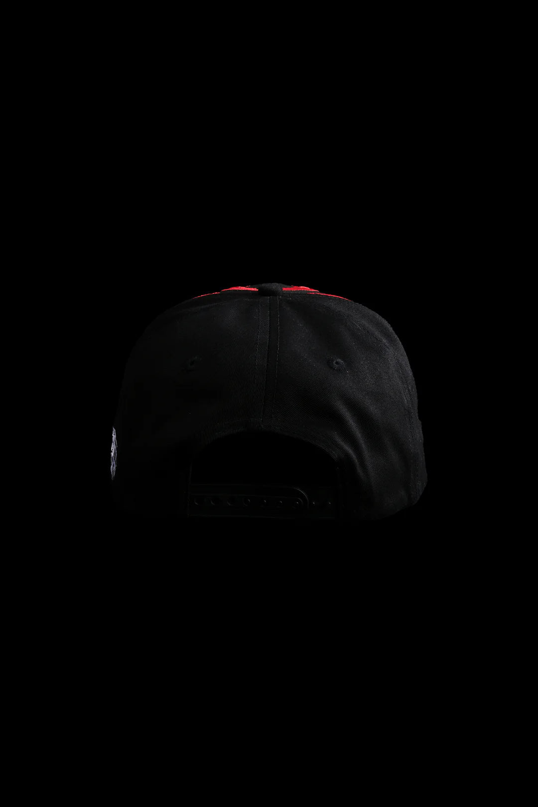 SHADOW IN THE FLAMES 5 PANEL STRAPBACK HAT IN BLACK