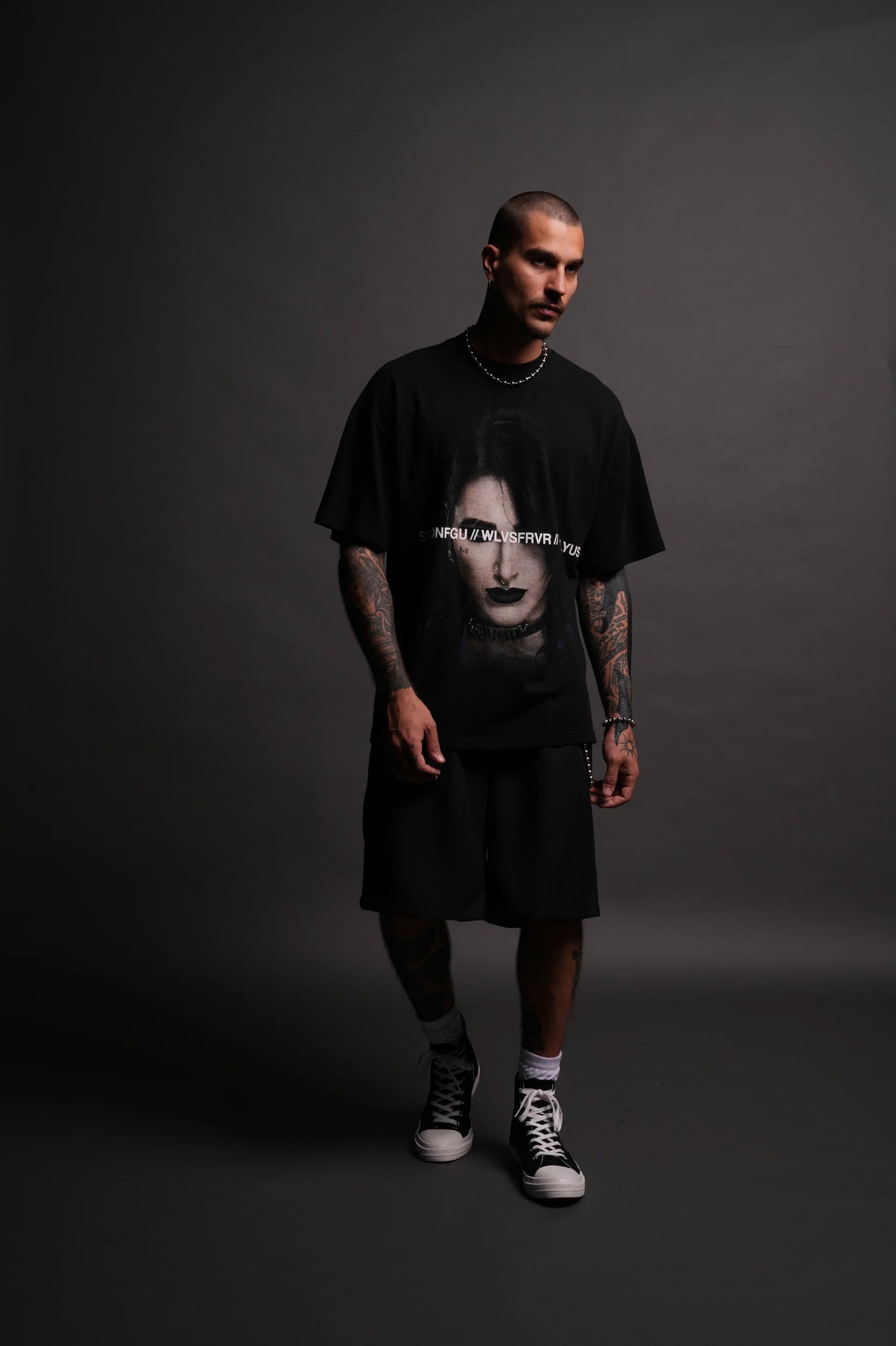 RIPLEY PREMIUM OVERSIZED TEE IN BLACK