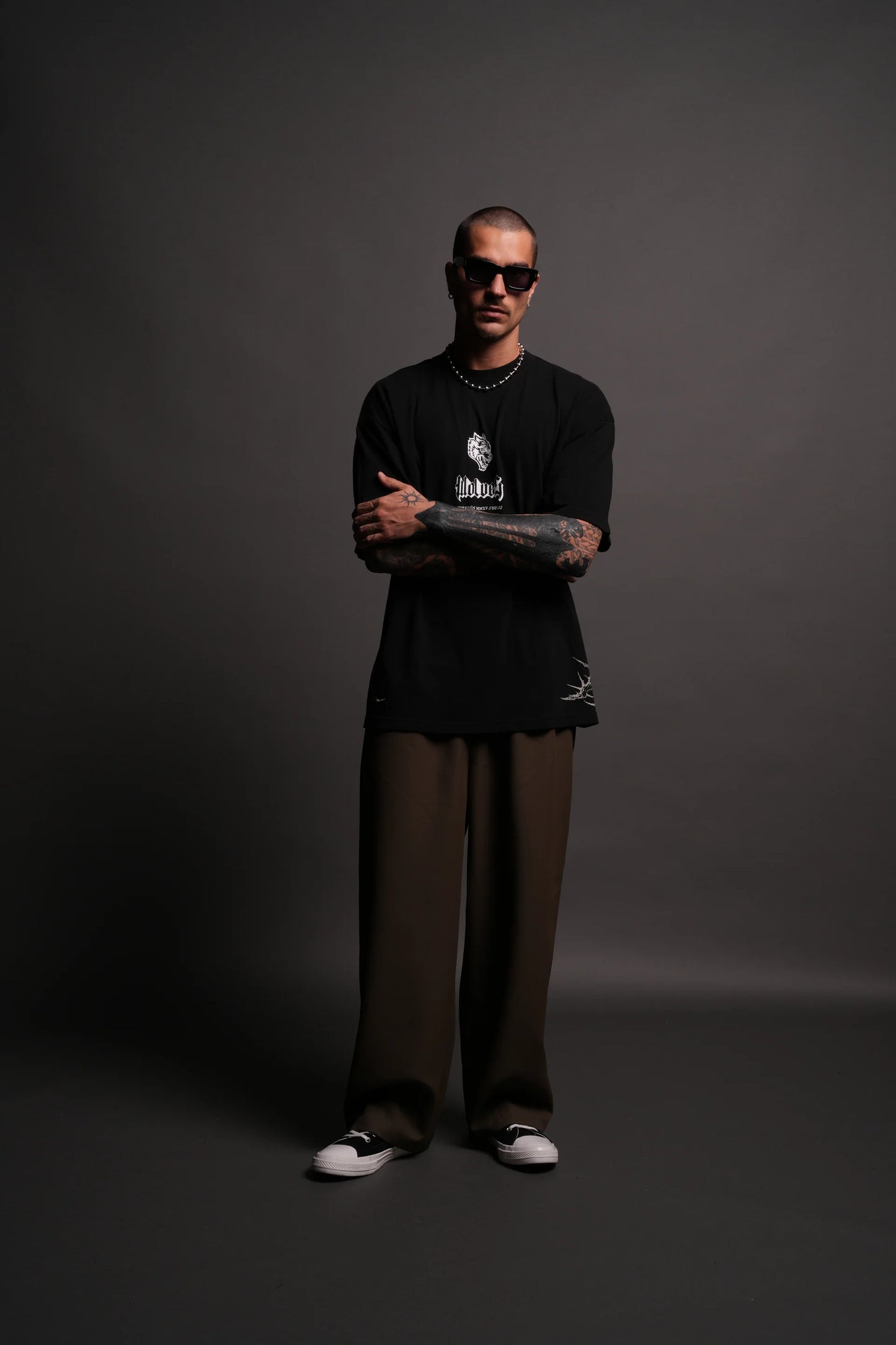 THORNS PREMIUM OVERSIZED TEE IN BLACK