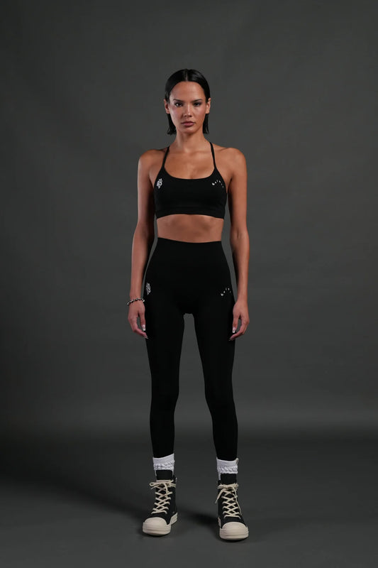 Wolves Pyramid "Layla" Soft Seamless Bra in Black