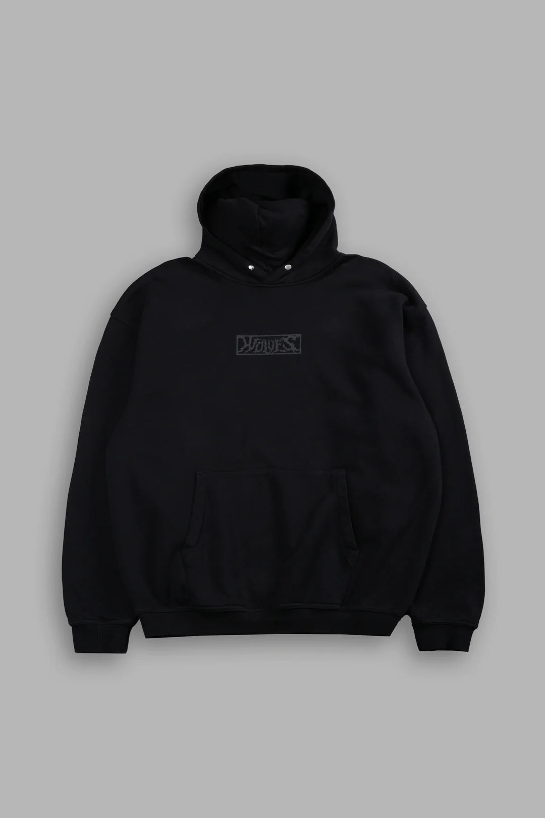 PUNISHER BOX CUT PIERCE HOODIE IN BLACK